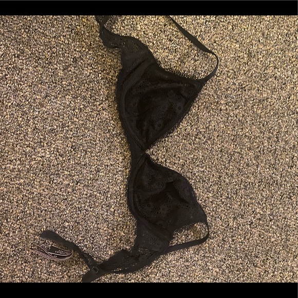 Black lace VS bralette - Picture 1 of 2